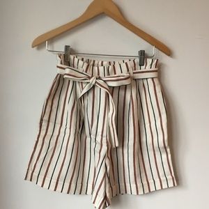 NWT H&M high/tie waist striped resort shorts